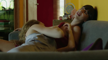 Maricel Alvarez y Camila Morgado lesbianas en Vergel