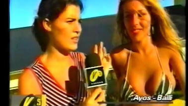 monica ayos - versus