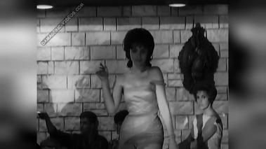 Zulma Faiad striptease y topless en una peli