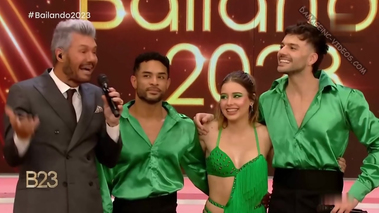 Coty Romero lindo culito en la salsa trío [Bailando 2023]
