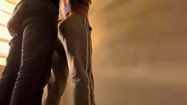 garchada contra la pared