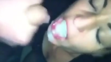 milf rusa tragando leche latina