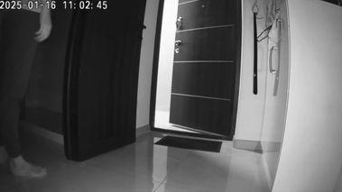 Un verdadero engaño Un amigo se folla a su esposa por el culo