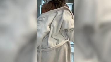 Cinthia Fernández - Slow Motion