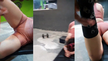 Entrenador le hecha semen sin que se de cuenta