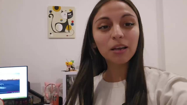 Reto a mi amiga a que vea si tengo una pija de  verdad es enorme